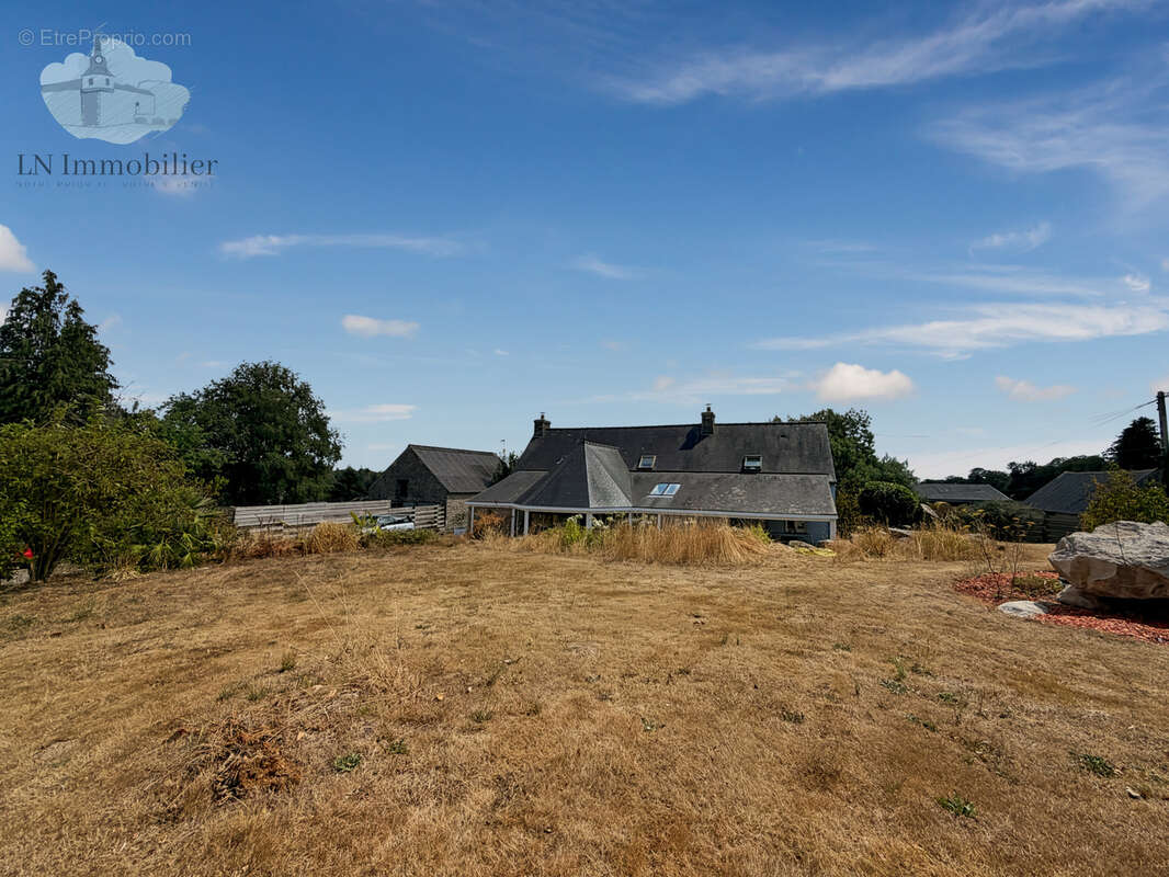 Longère rénovée avec charme -  201 m2 - bannalec - photo 28