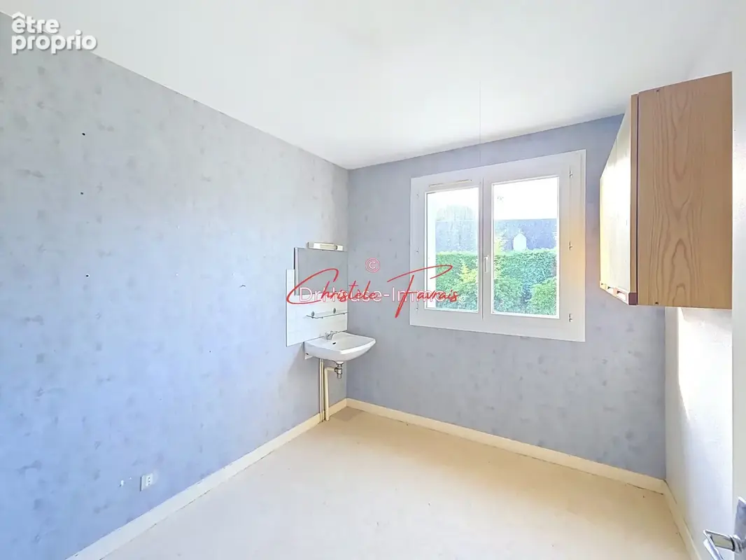 Maison 5 pièces 111 m² à vendre à La Bazouge-Du-Desert (35420) - photo 5