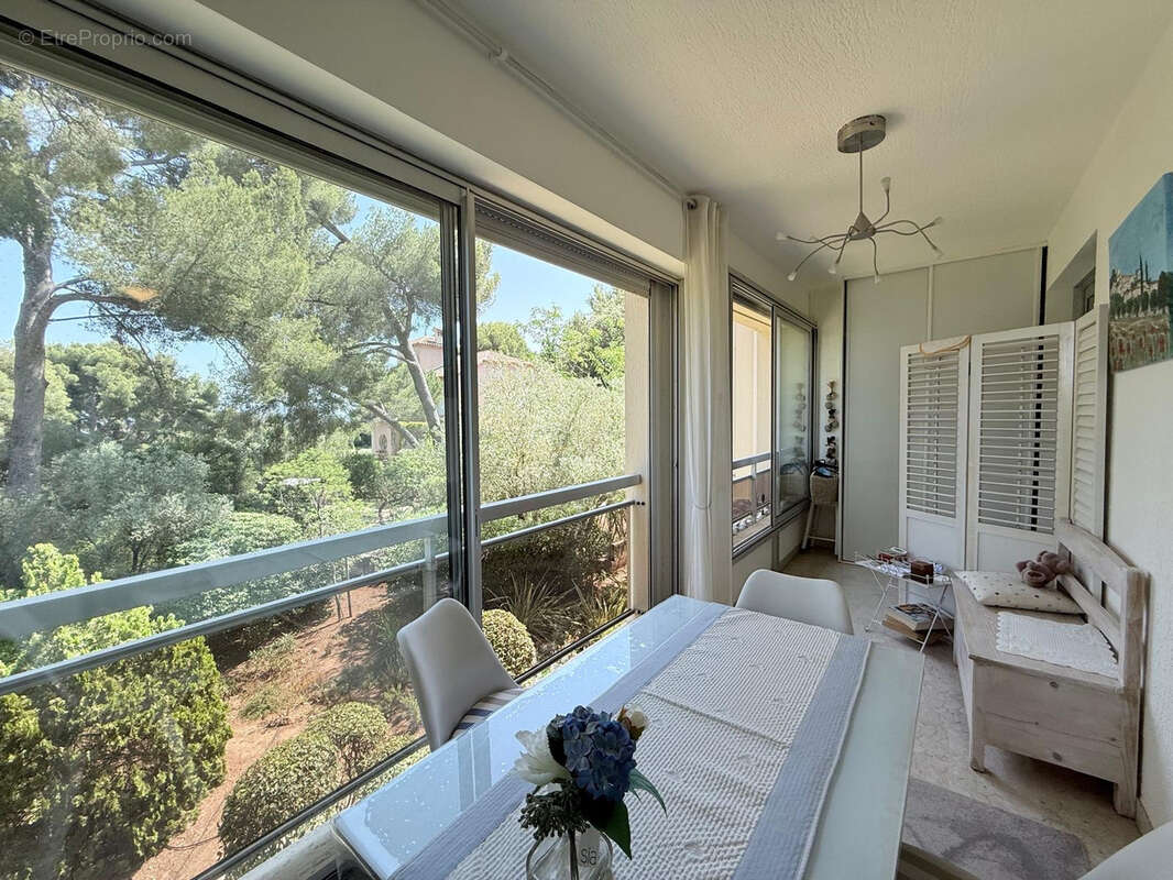 Appartement à SANARY-SUR-MER