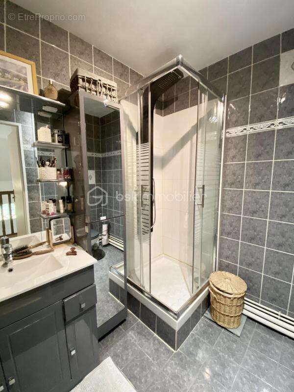 Maison familiale de 158 m² sans vis à vis avec grand jardin - photo 16