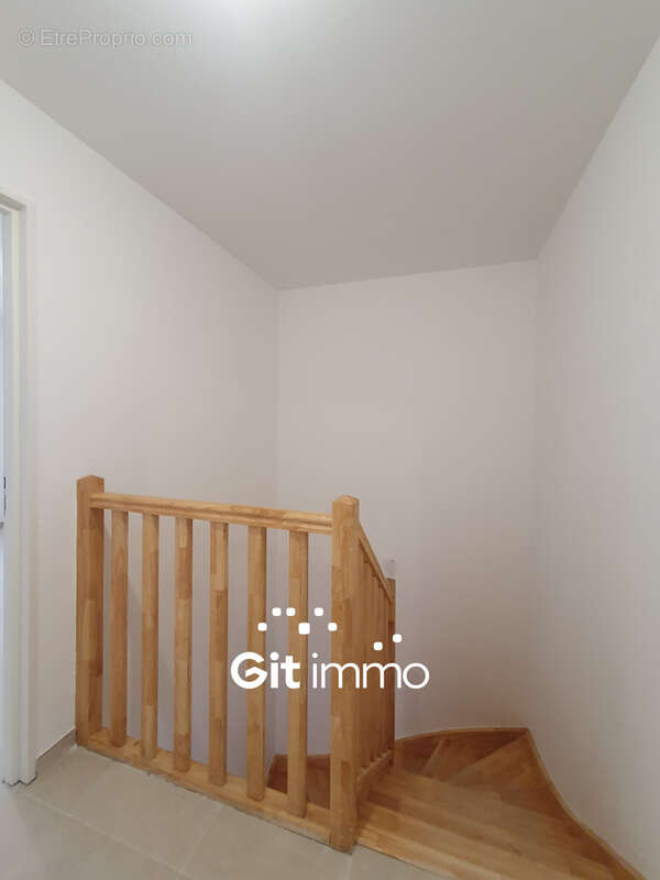 Maison à SEPTEMES-LES-VALLONS