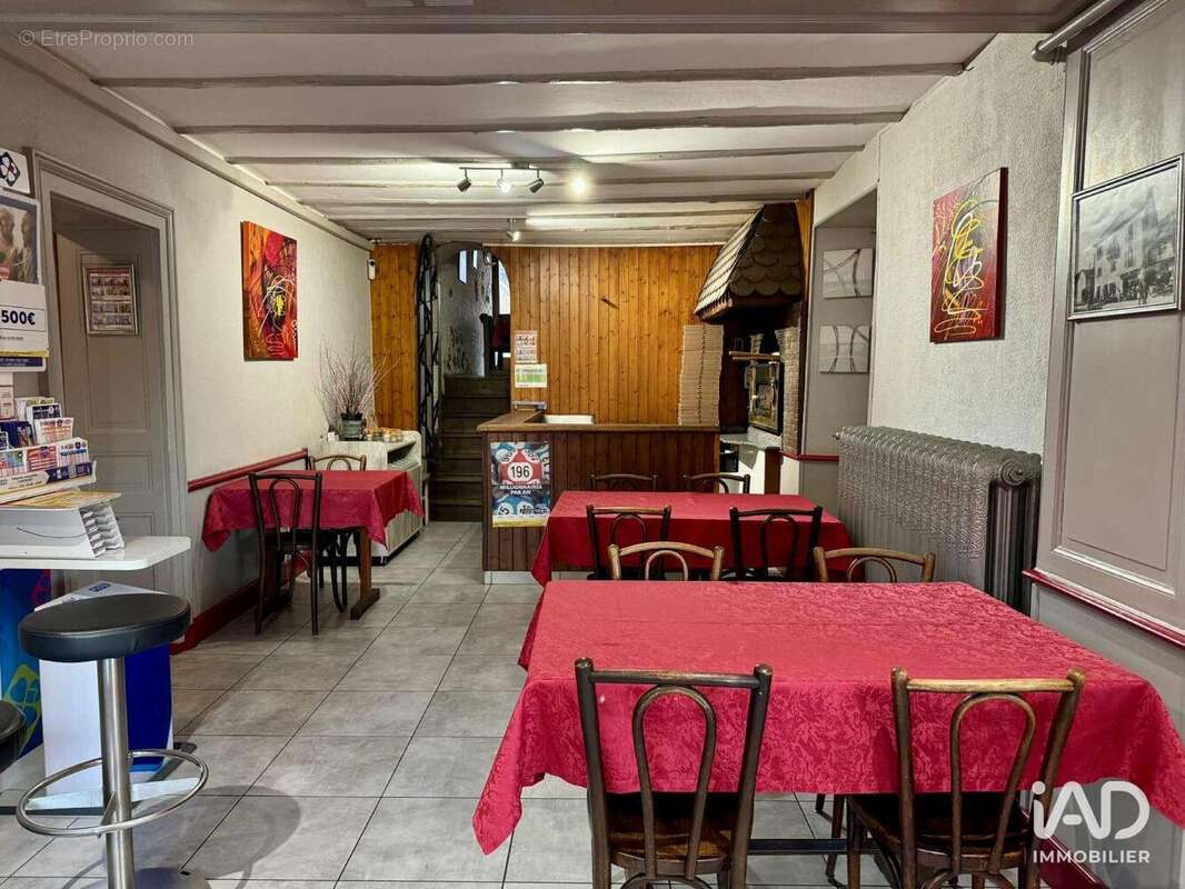 Photo 3 - Commerce à SERRIERES-EN-CHAUTAGNE