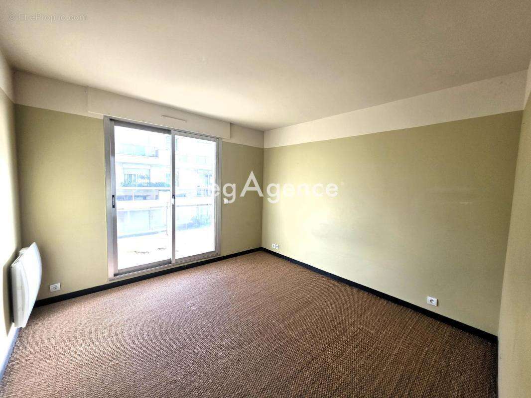 Appartement à LE PERREUX-SUR-MARNE