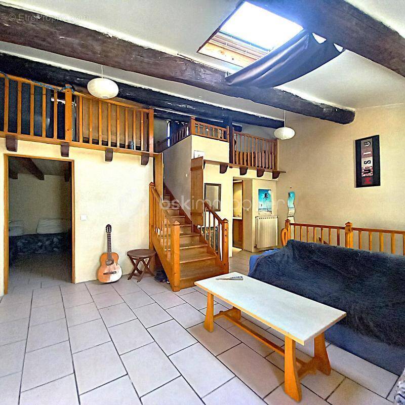 Maison à GIGNAC