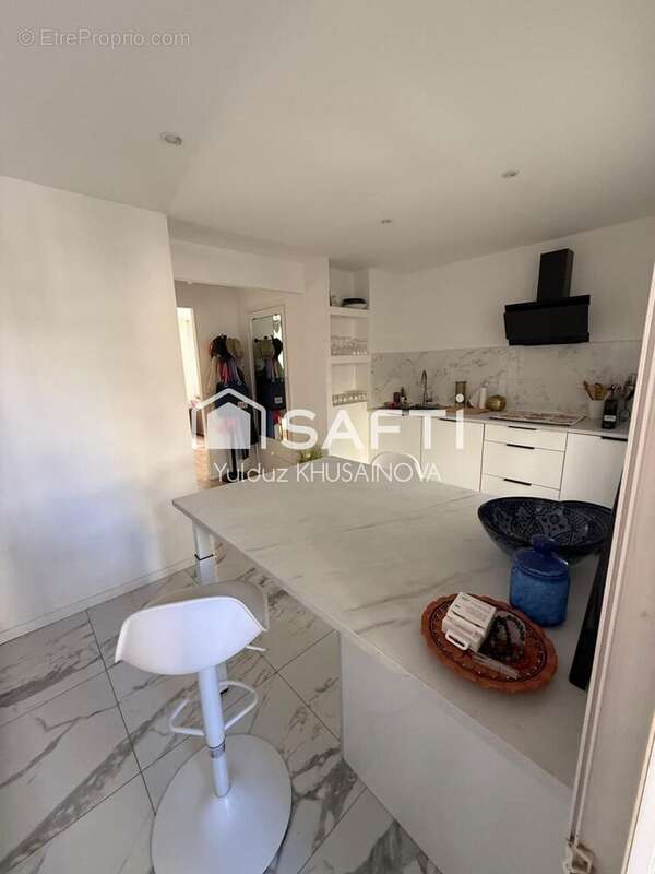 Photo 9 - Appartement à MARSEILLE-15E