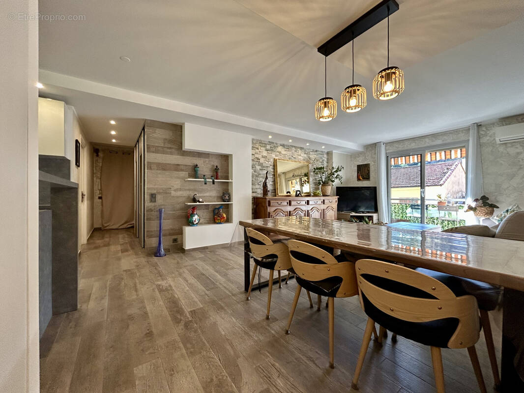 Appartement à MENTON