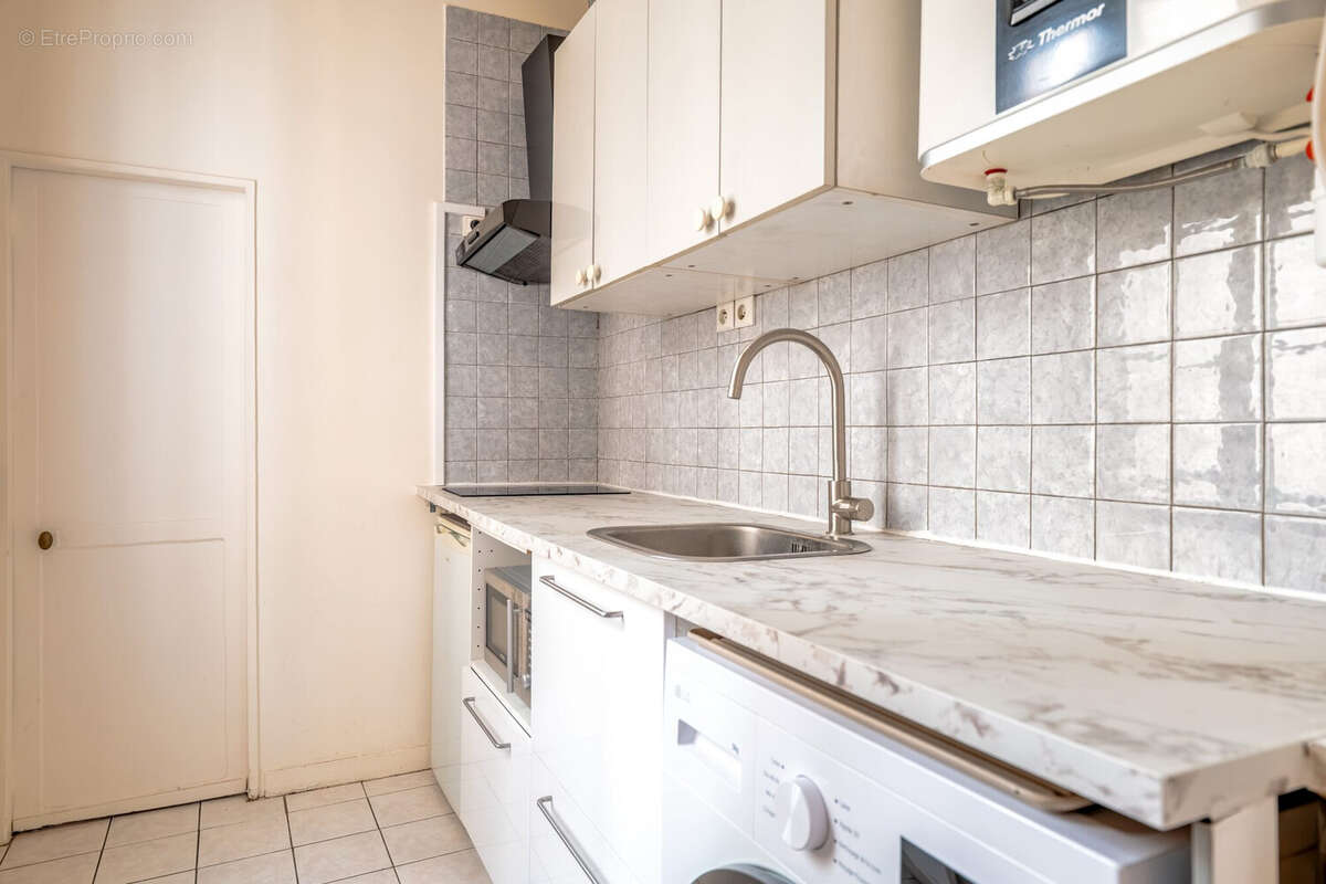 Appartement 25 m² à Paris-6e  - photo 9