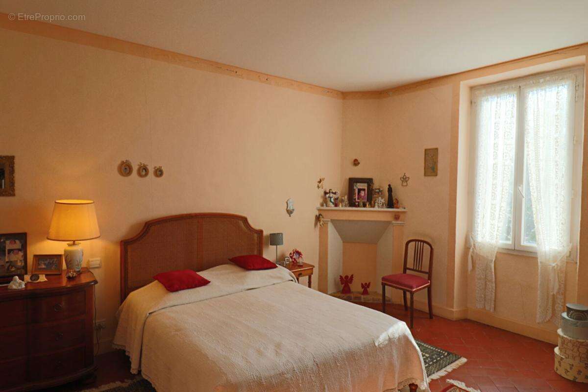 Maison à BEDARRIDES