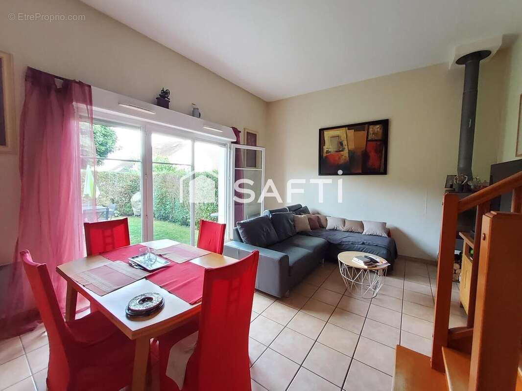 Photo 2 - Maison à CORMEILLES-EN-PARISIS