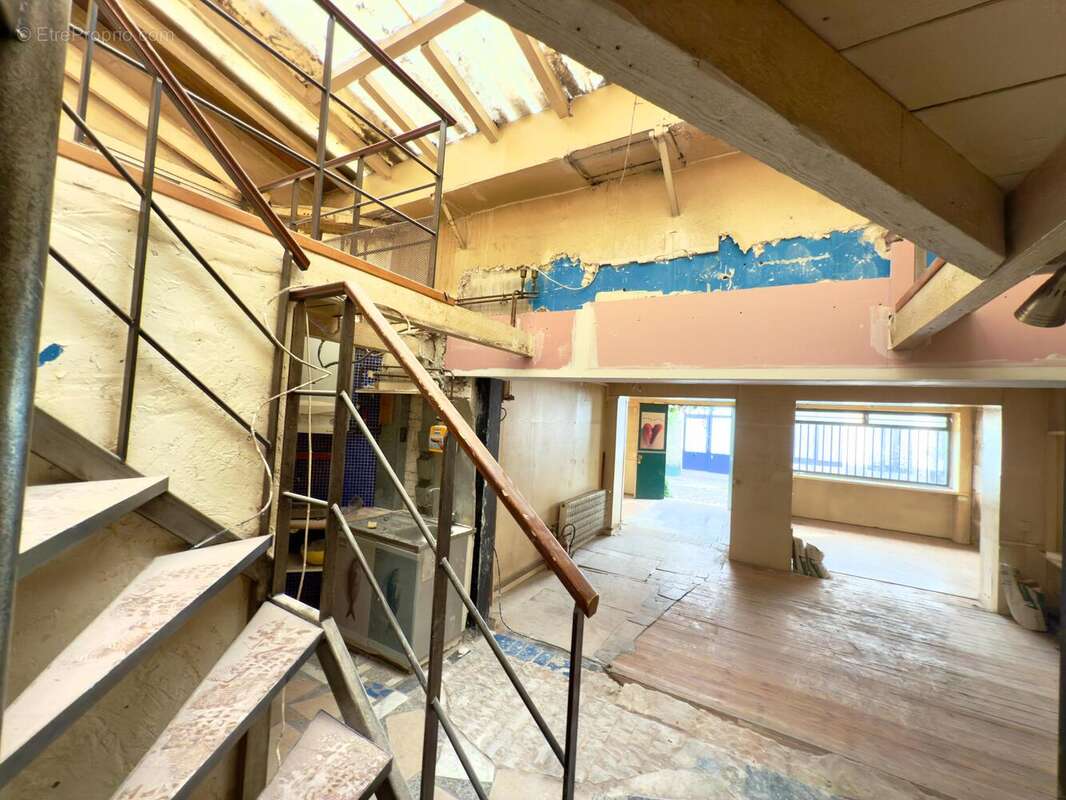 Photo 9 - Commerce à PARIS-11E