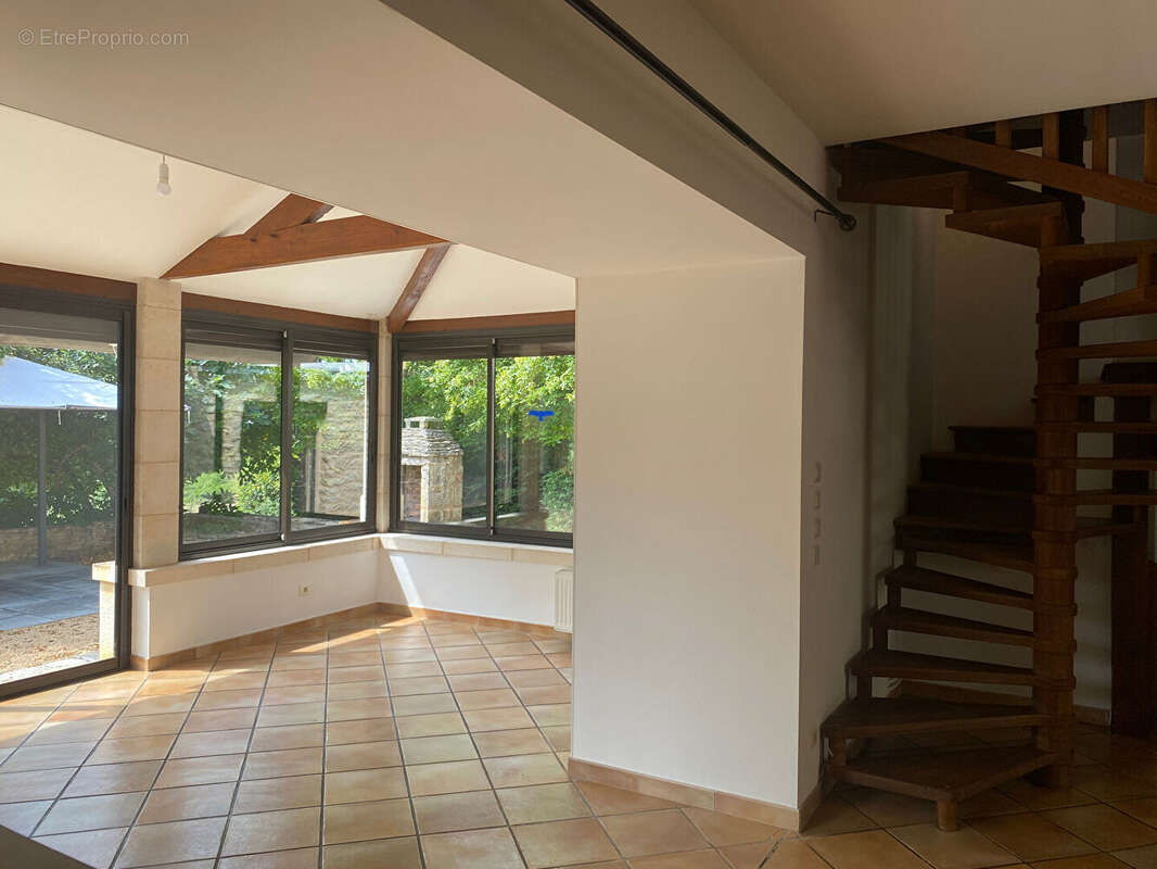 Maison Mayac 6 pièce(s) 160 m2 Piscine hors sol Terrain 2000m² - photo 6