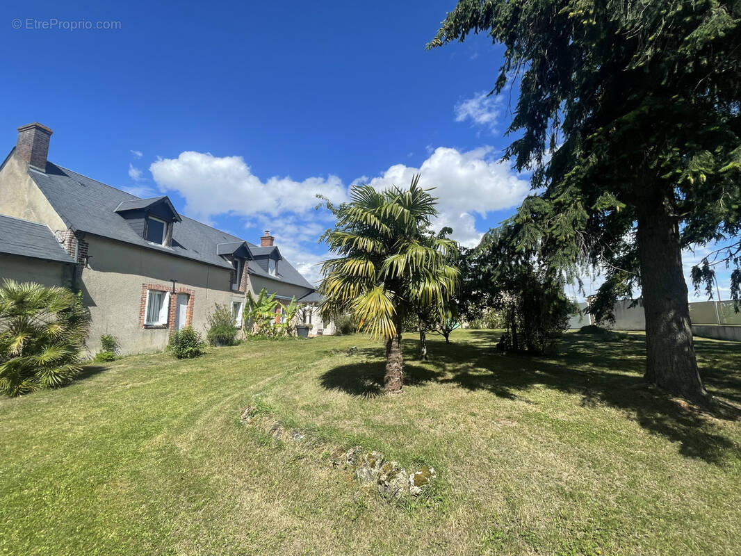 Maison à CHEMILLE-SUR-DEME