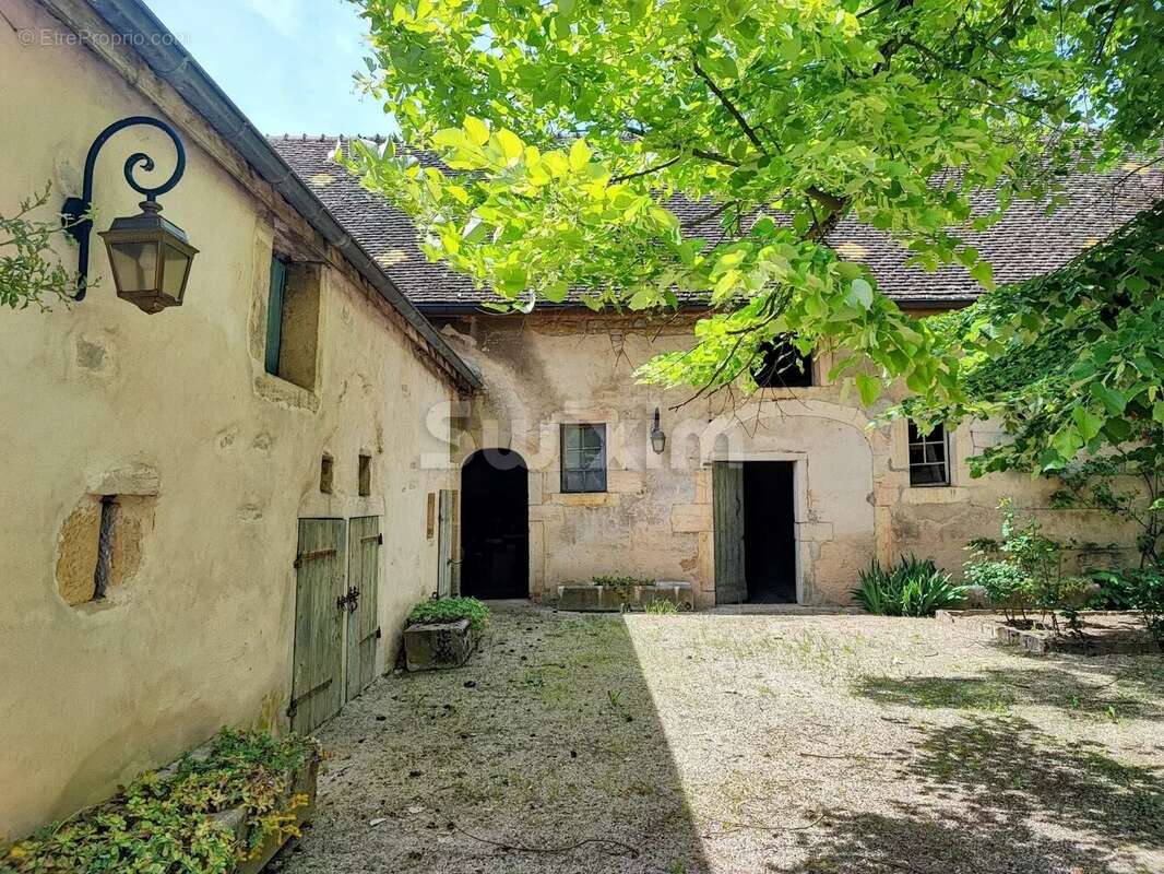 Maison à BEAUNE
