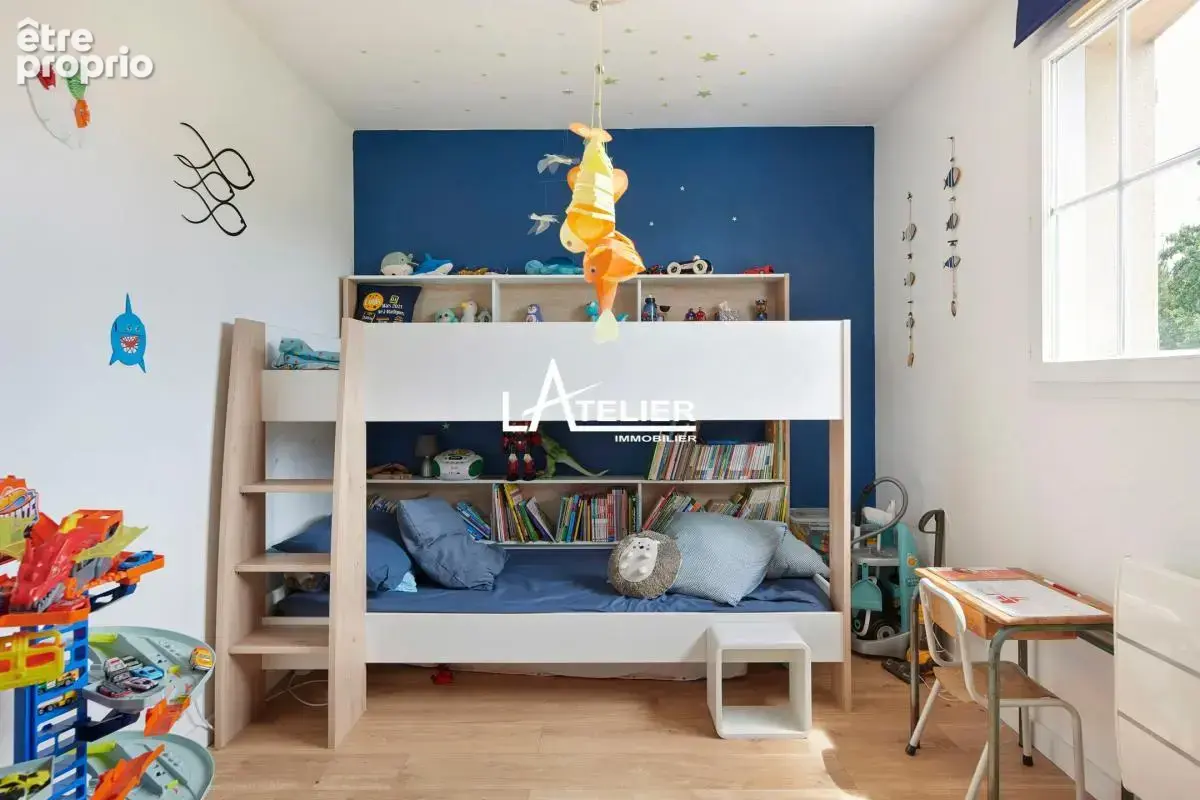 Maison rénovée de 150 m² – 5 chambres – terrain 950 m² - photo 12