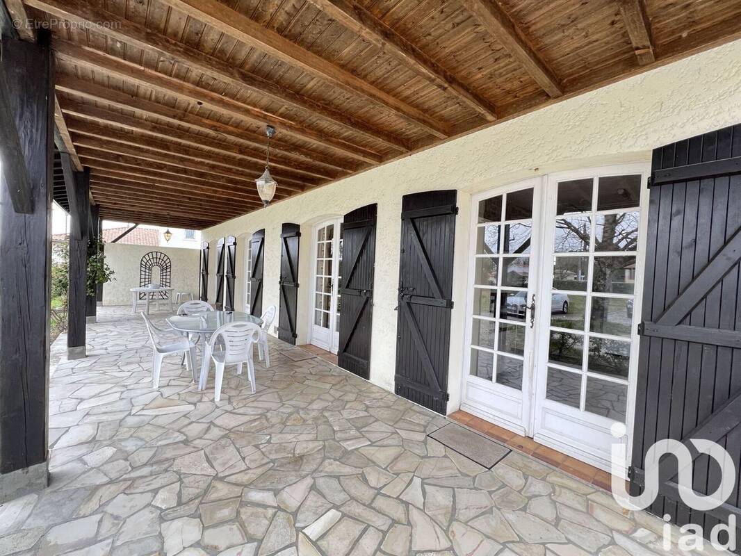 Photo 1 - Maison à LEOGNAN