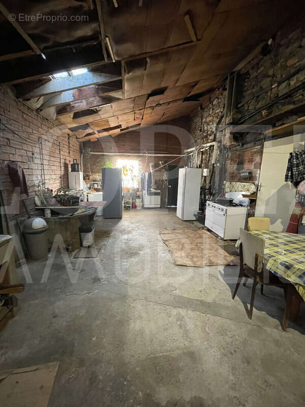 Maison à LABRUGUIERE