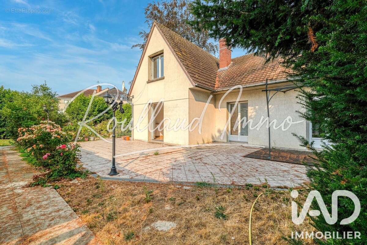 Maison 160 m² à Coulommiers  - photo 3