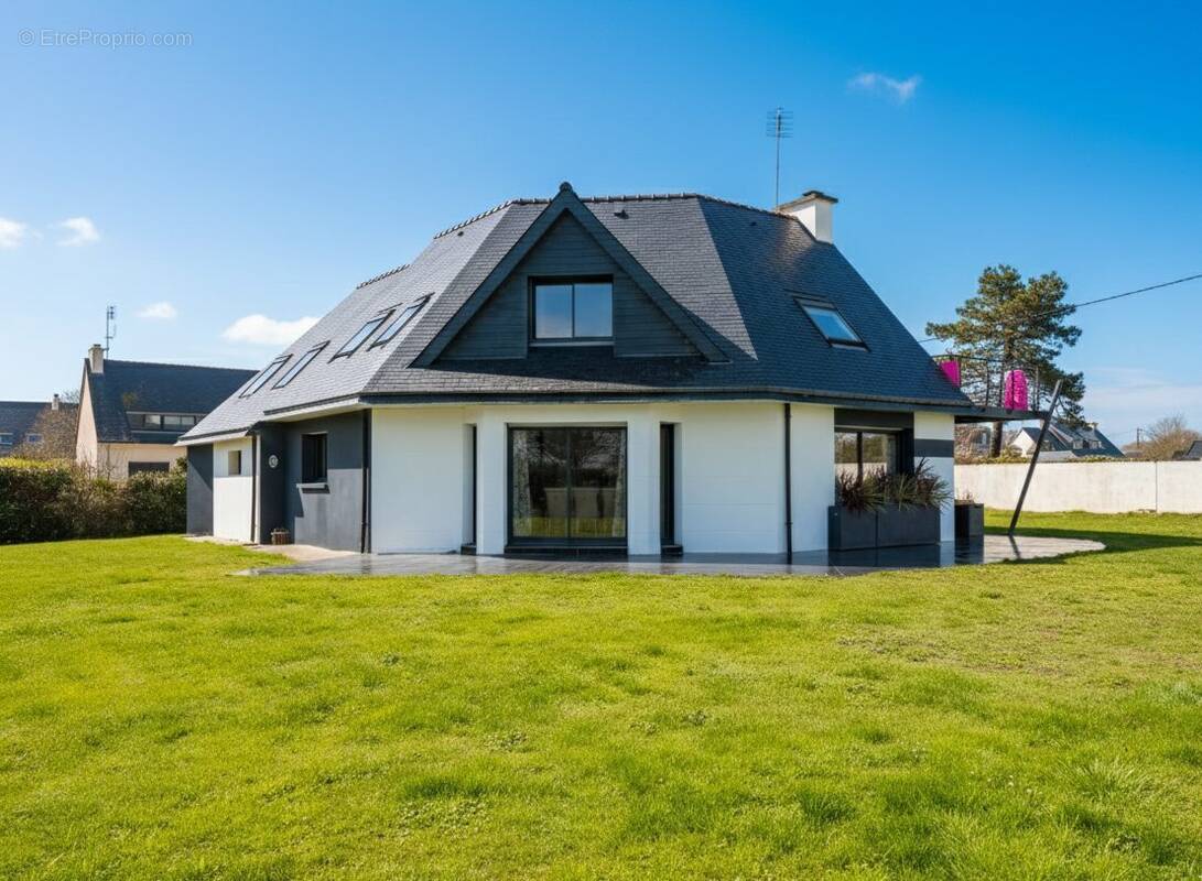 Maison à PENMARCH