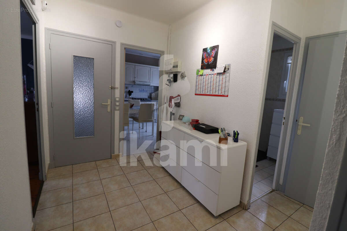 Maison à ROUSSILLON