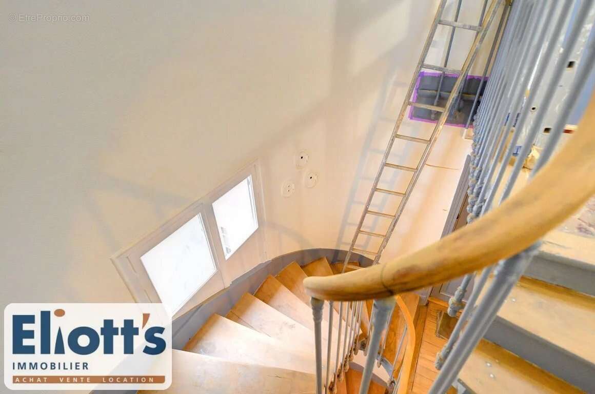 Appartement à PARIS-4E
