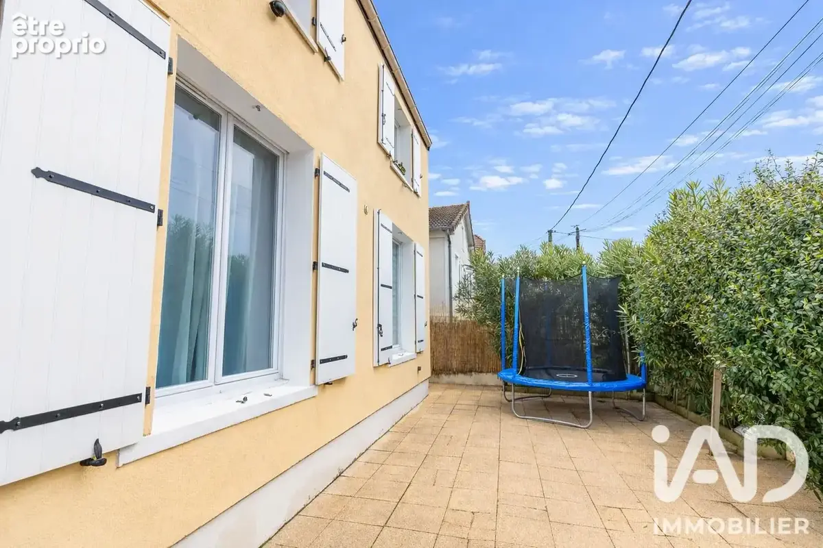 Photo 1 - Maison à VIRY-CHATILLON