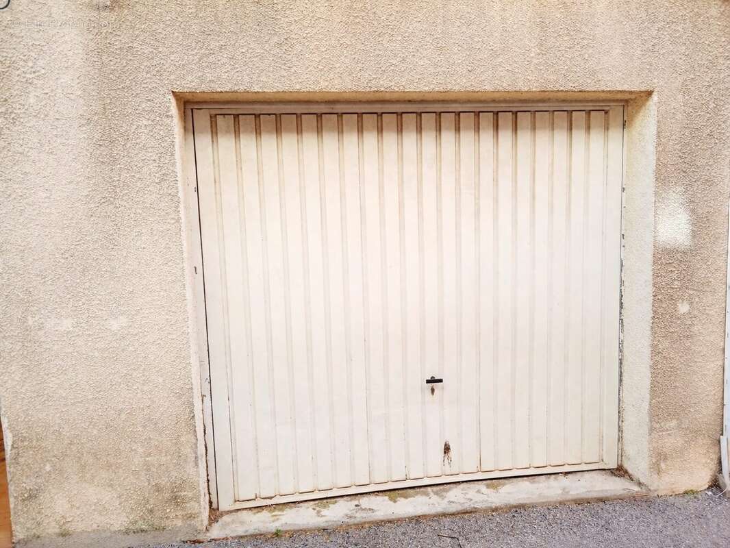 Parking à ARGELES-SUR-MER