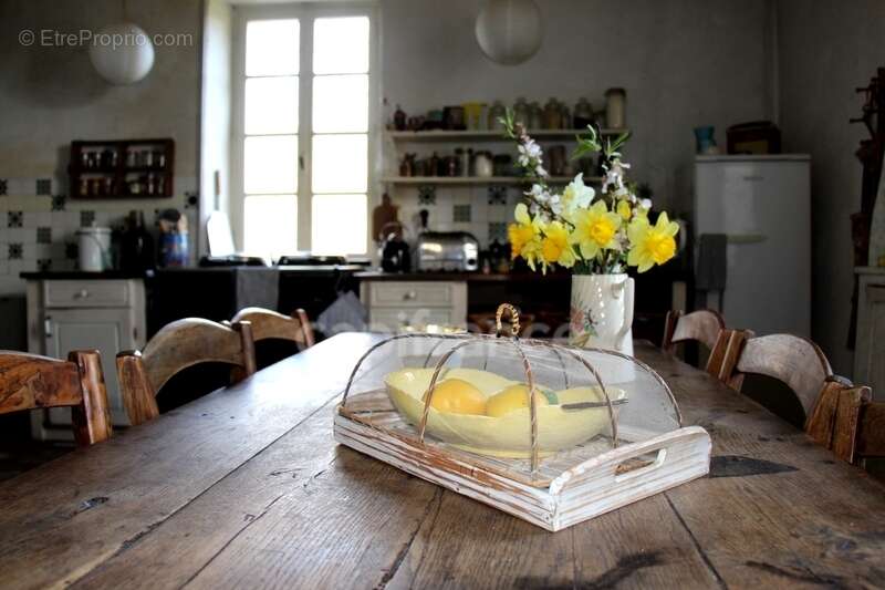 Maison à SAINT-CLAR