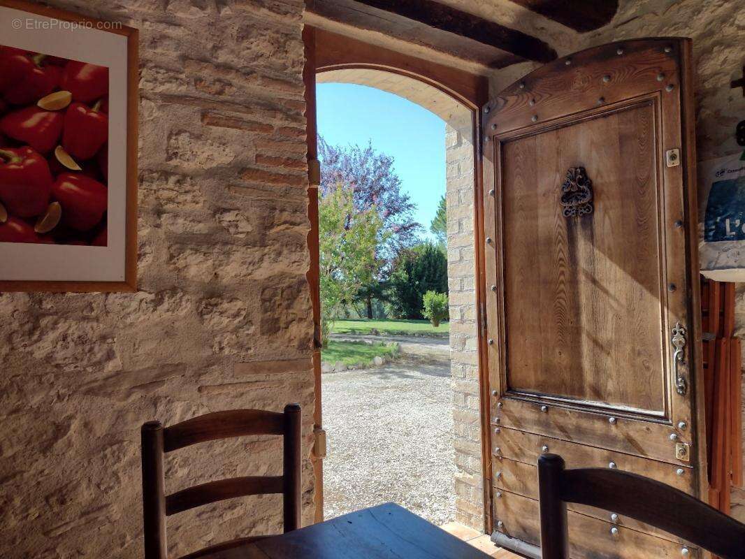 Maison à CASTELNAU-DE-MONTMIRAL