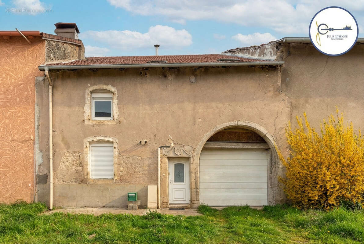 Maison à DAMAS-AUX-BOIS
