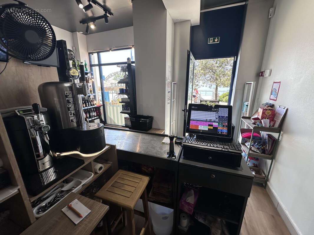 Commerce à LES SABLES-D'OLONNE