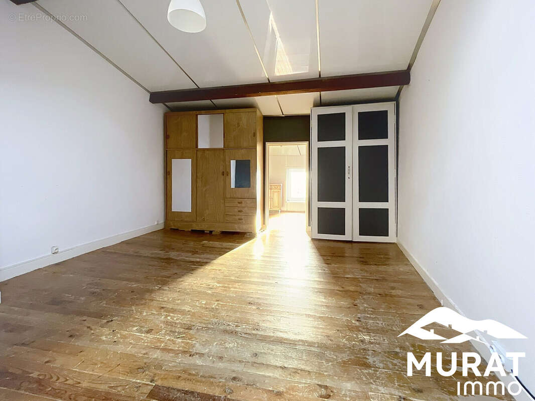 Maison à COURNON-D'AUVERGNE