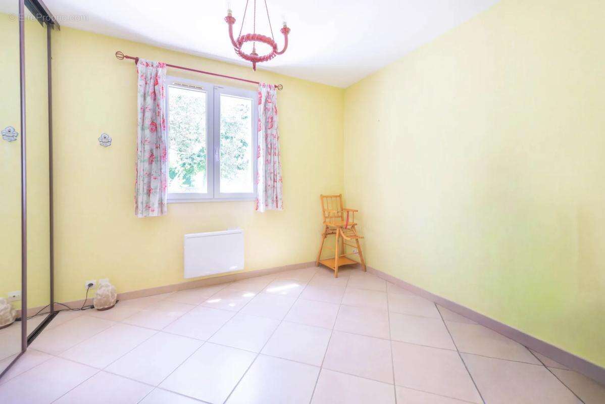 Maison à BOIS-D'ARCY