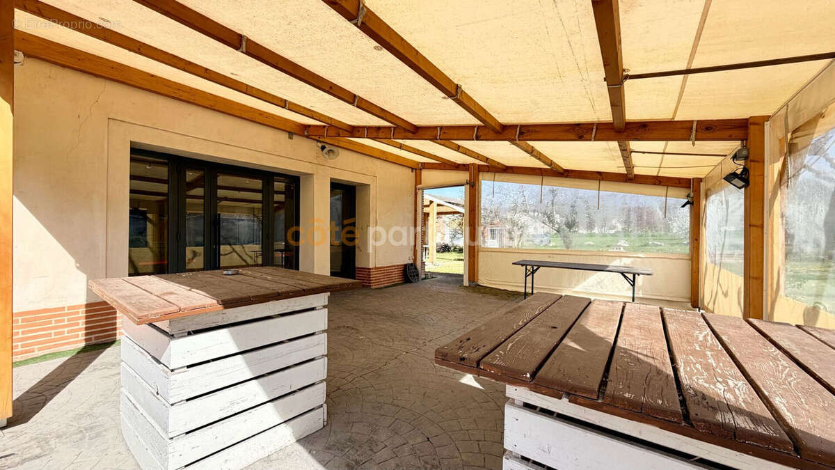 Appartement à VILLEBRUMIER