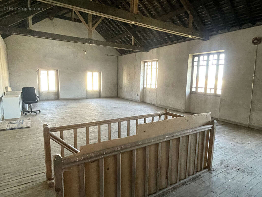 Maison à LA LIMOUZINIERE