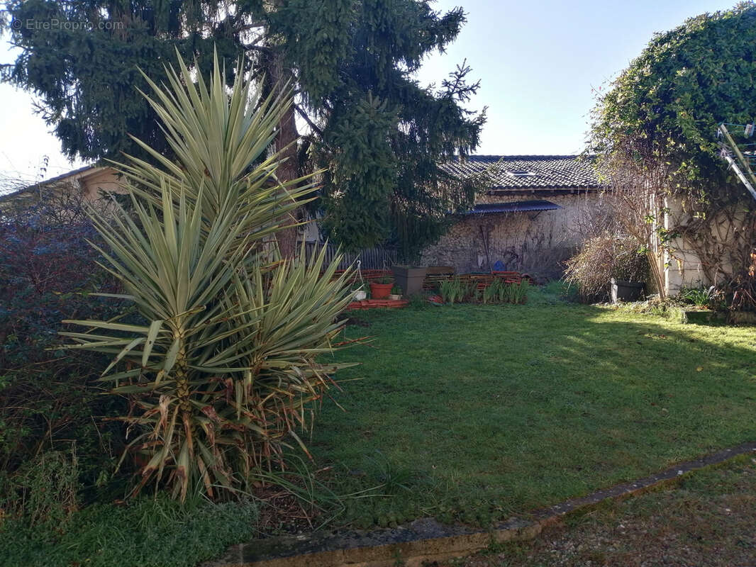 Maison à SAINT-SEVERIN