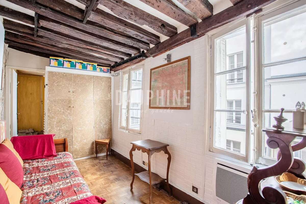 Appartement à PARIS-6E