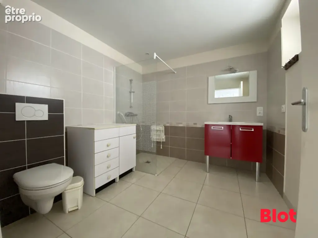 Maison 8 pièces 136 m² à vendre à Chateaugiron (35410) - photo 7