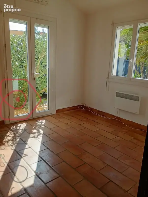 À vendre  Maison familiale avec jardin, garage et stationnement  Porte d'Espagne - photo 5