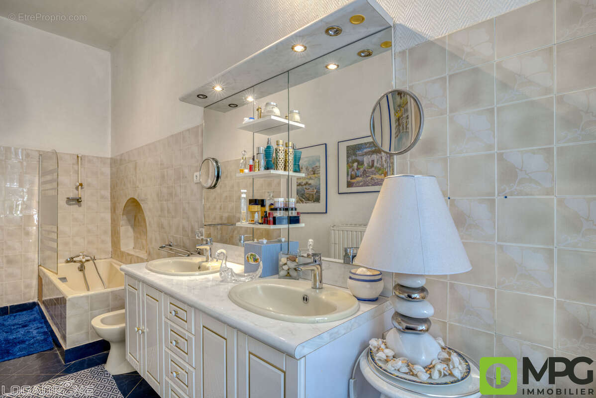 Maison à VILLENEUVE-SUR-LOT