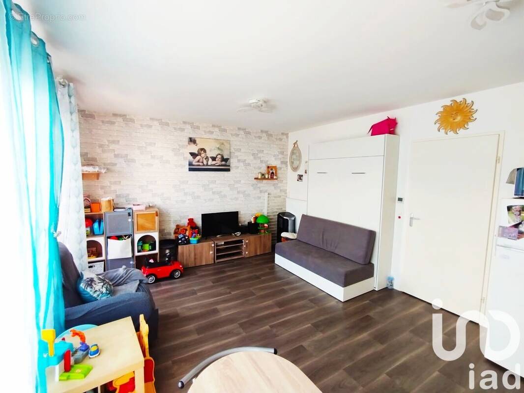 Photo 1 - Appartement à GRIGNY