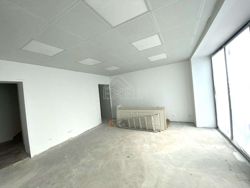 Maison à ROSNY-SUR-SEINE