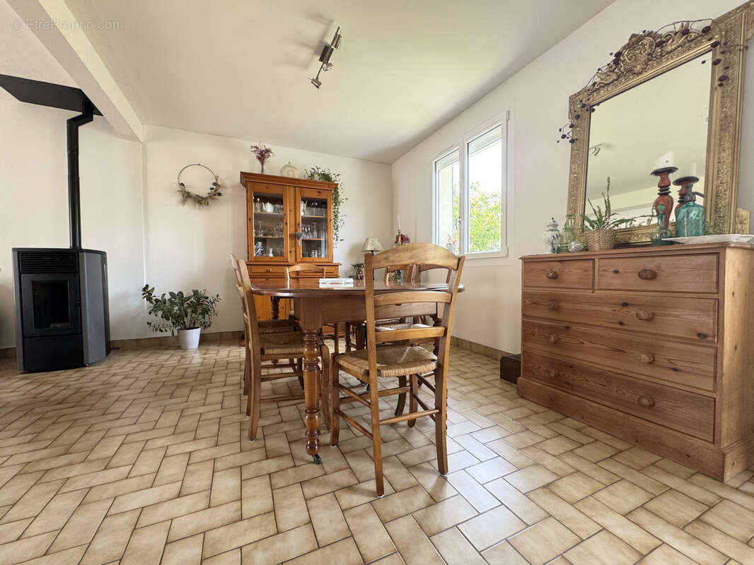 Maison à BRETTEVILLE