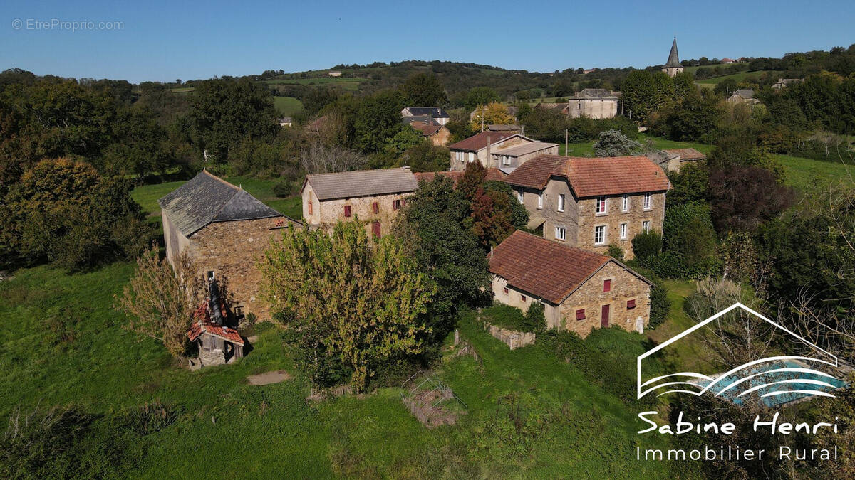 Maison à SAINT-CHRISTOPHE