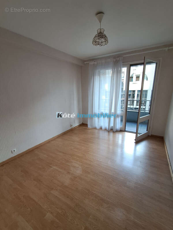 Tarbes centre ville t4 lumineux - photo 11