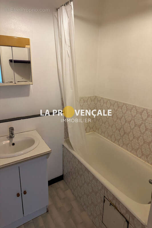 Appartement à AUBAGNE