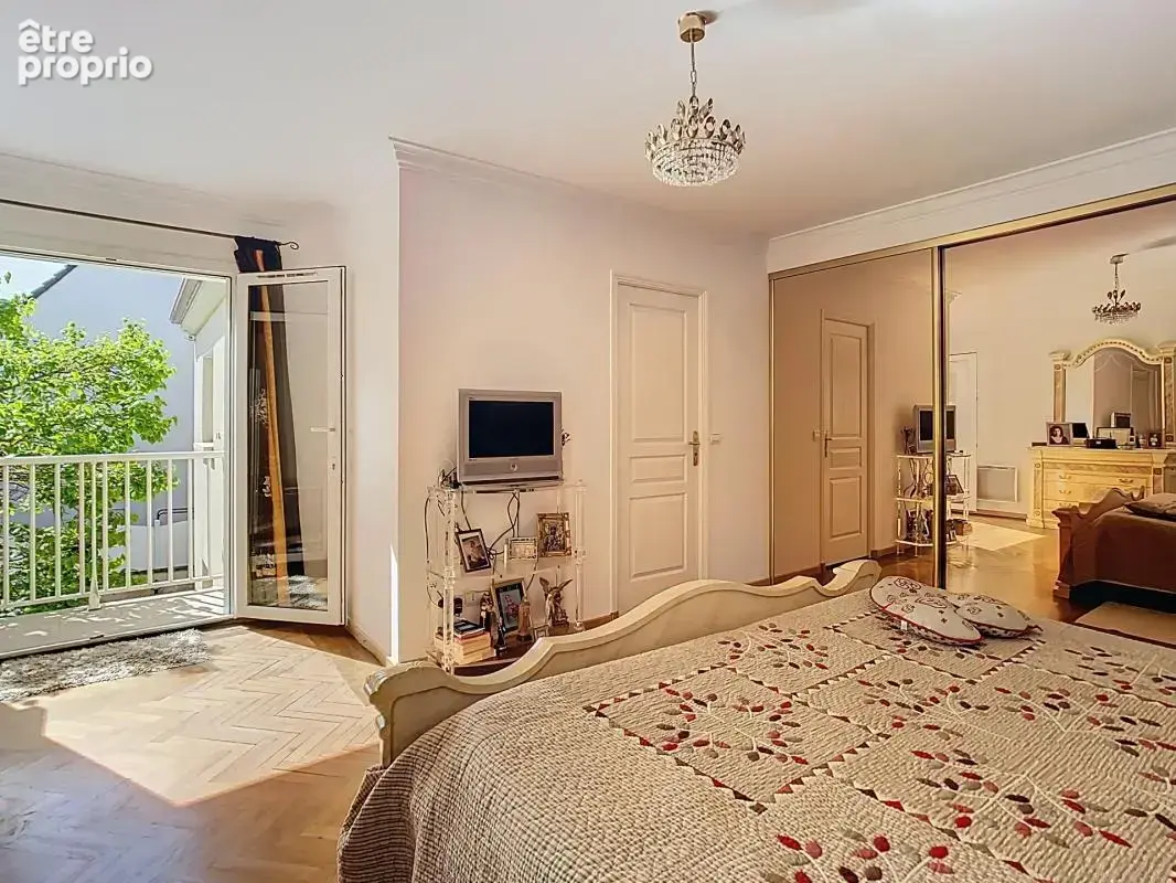 2 maisons (286 m² habitables/352 m² au sol en tout) sur un terrain de 850 m² à 20 MN à pieds du RER D "FOSSES - SURVILLIERS" - photo 34