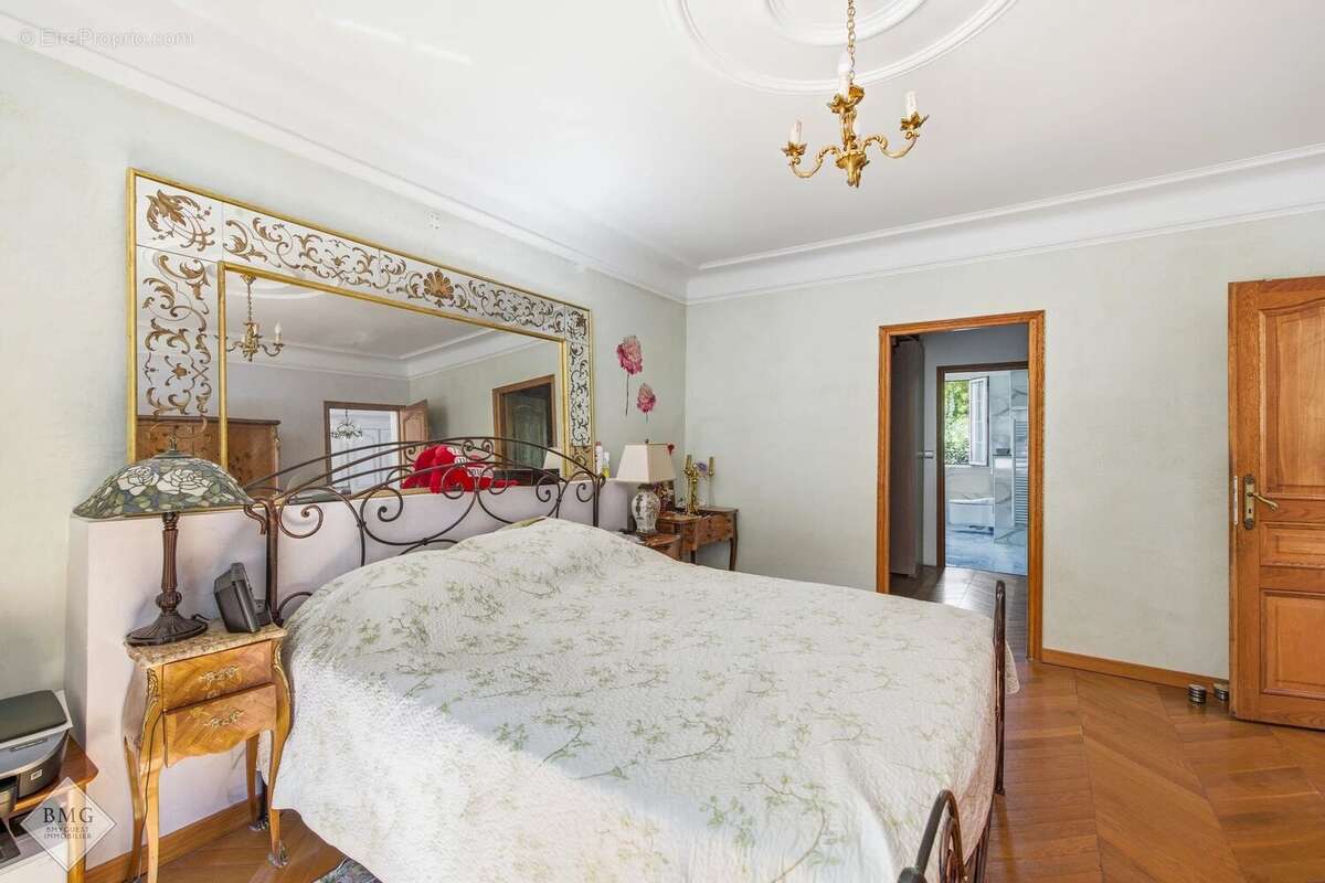 EXCLUSIVITÉ – LE PLESSIS-TRÉVISE (94420) Villa familiale de 290 m² en résidence recherchée - photo 19