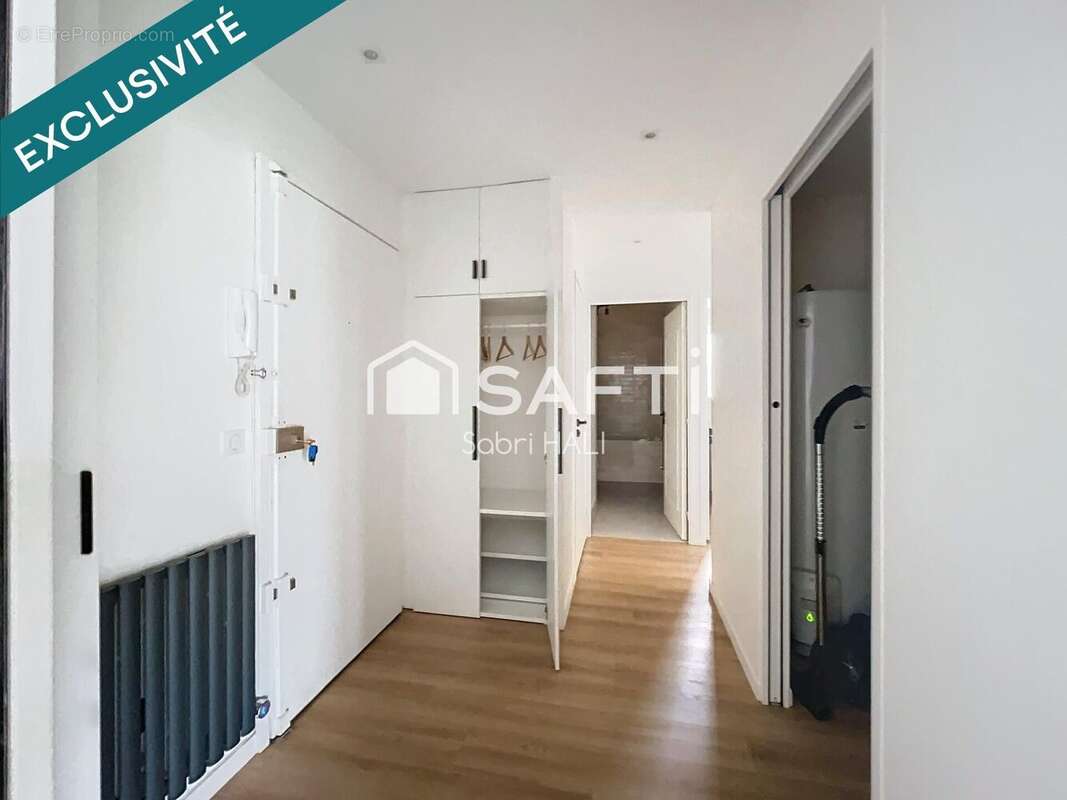 Photo 4 - Appartement à GENNEVILLIERS