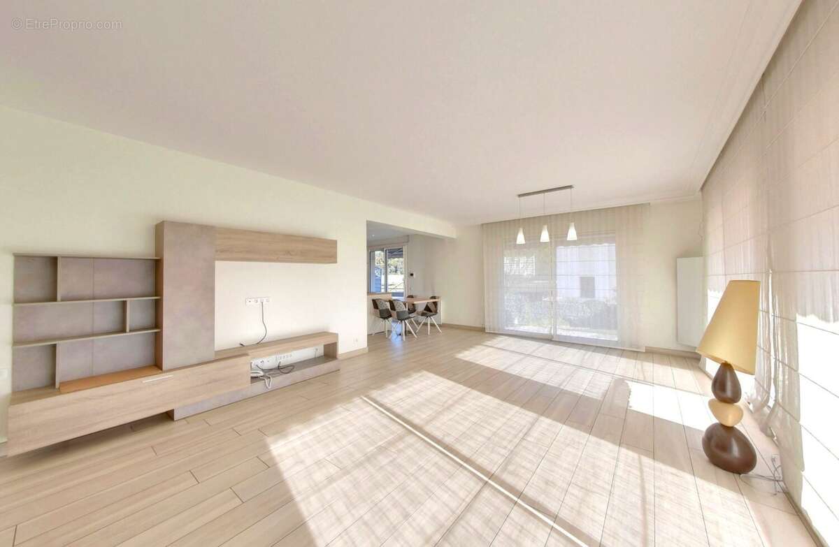 Maison à SAINT-MARTIN-D&#039;HERES