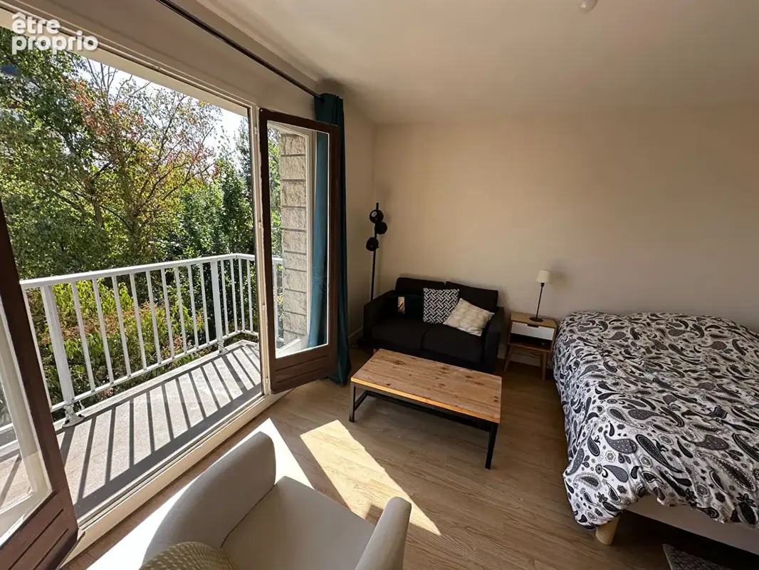 Appartement à SURESNES